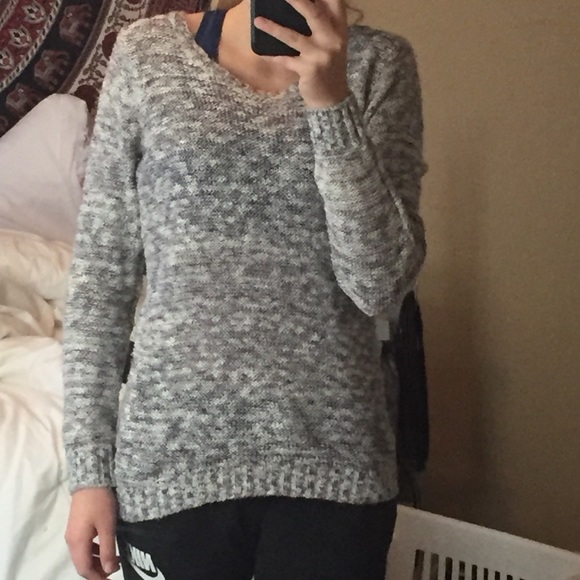 sweater!! - Picture 2 of 2