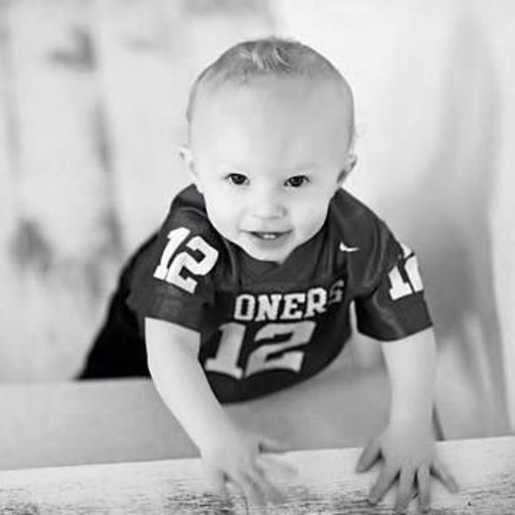 Meet your Posher, Chanel - Picture 1 of 1