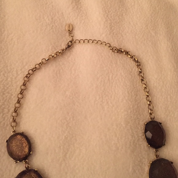 statement necklace - Picture 4 of 4