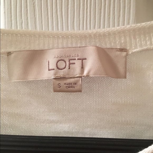 Simple Button-Down Cardigan - Picture 4 of 4