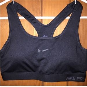 Nike Pro Dri-Fit Sports Bra