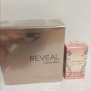 Calvin Klein Reveal Perfume & GWP