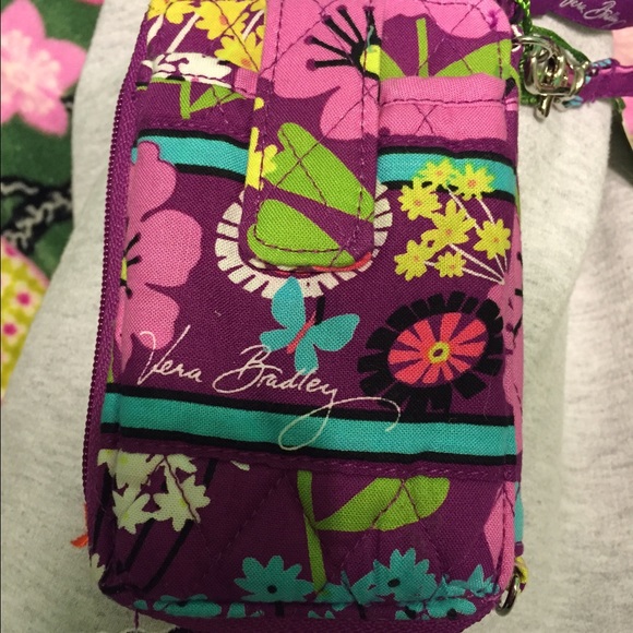 NWT Vera Bradley Smartphone Wristlet