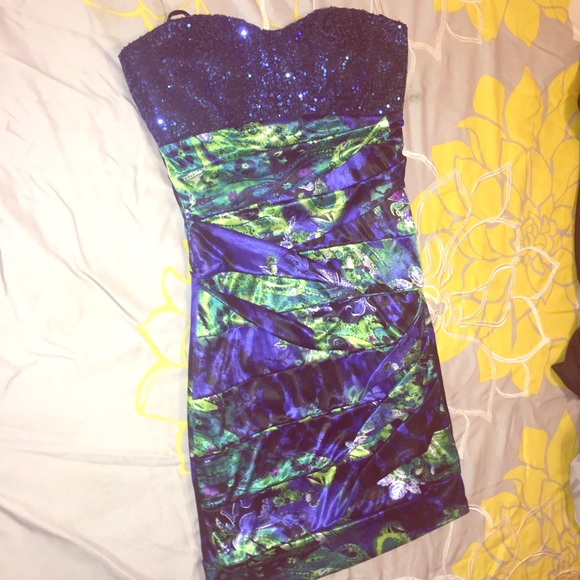 Strapless Dress💙💚