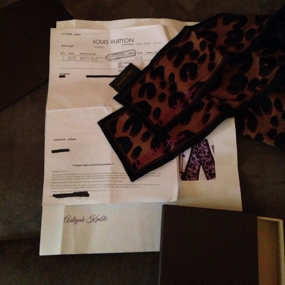*SOLD* Authentic Louis Vuitton Leopard Print Bande - Picture 4 of 4