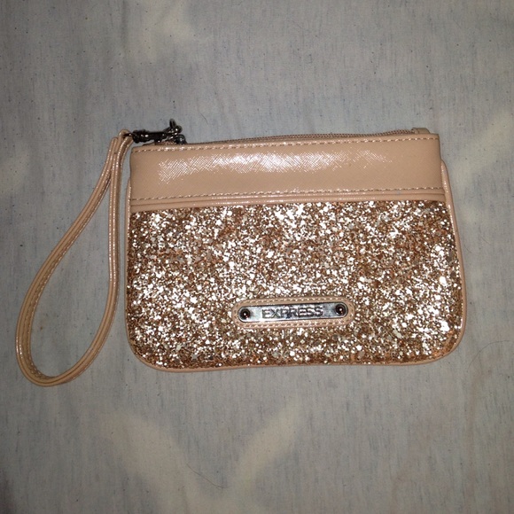 I am selling a express wristlet