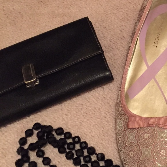 Liz Claiborne black wallet