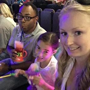 Meet your Posher, Melissa