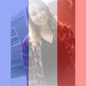 Meet your Posher, Lora