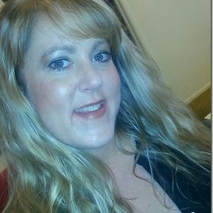 Meet your Posher, Candace