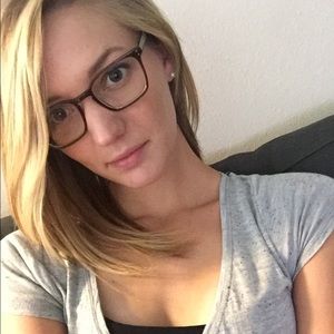 Meet your Posher, Jade