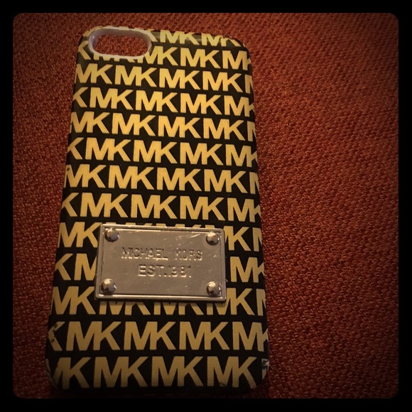 Michael Kors iPhone 5 case