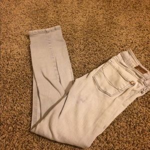 Gray skinny jeans