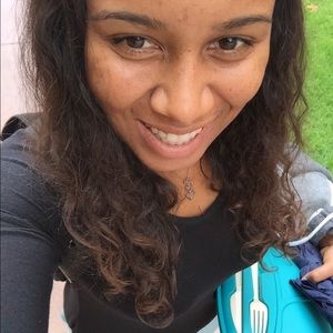 Meet your Posher, Sheriece