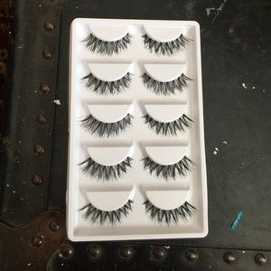 Set of 5 pairs of fake eyelashes 100% Silk