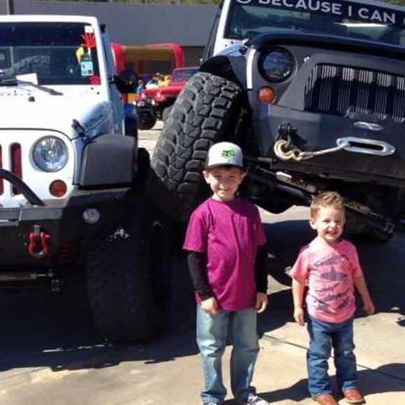 Meet your Posher, April