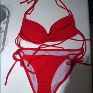 Sexy Red VS Bikini