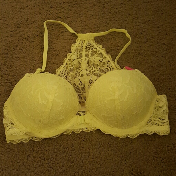 VS Pink Date bra
