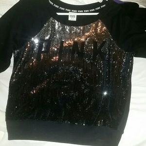 Black pink crew neck