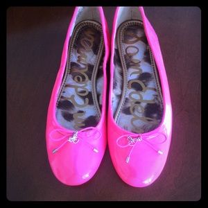 Pink flats