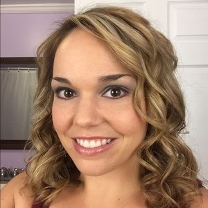 Meet your Posher, Savannah