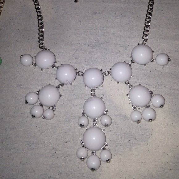 necklaces! - Picture 3 of 4