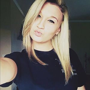 Meet your Posher, Laken