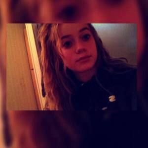 Meet your Posher, Hailey