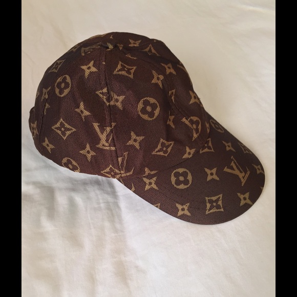 Louis Vuitton Hat