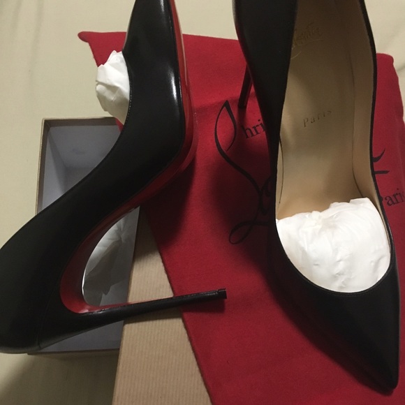 NIB Christian Louboutin Black Pigalle Pumps!