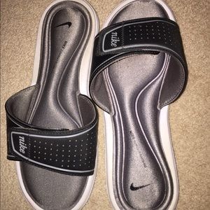 ‼️SALE‼️Nike shoes