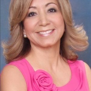 Meet your Posher, Sally