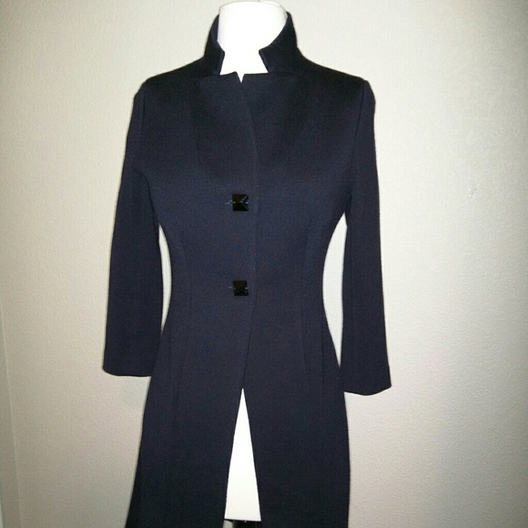 Iisli dark navy blue coat size 2