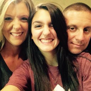 Meet your Posher, Crystal