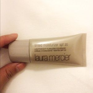 Laura Mercier tinted moisturizer spf 20