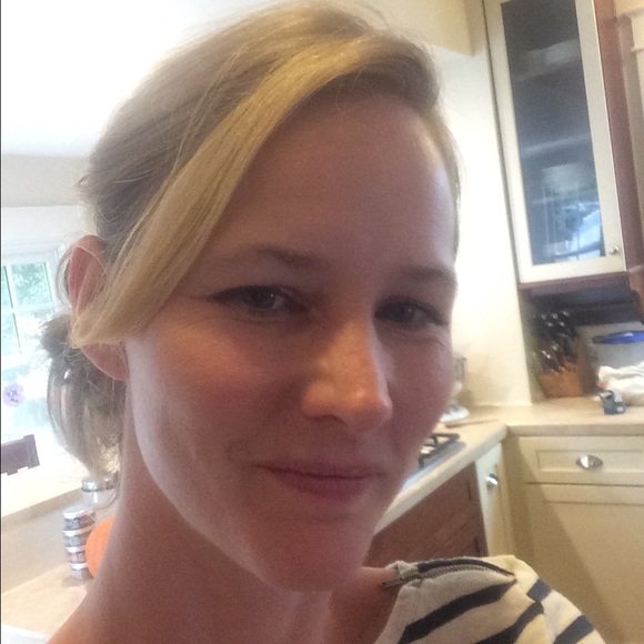 Meet your Posher, Amber - Picture 1 of 1