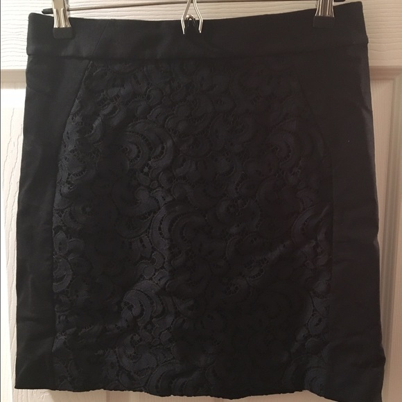 Lace Detail Mini Skirt