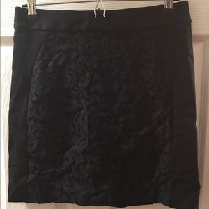 Lace Detail Mini Skirt