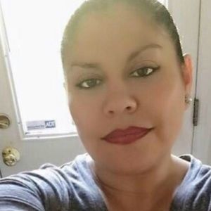 Meet your Posher, Mirna