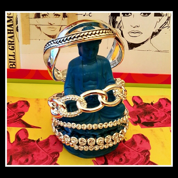Jewelry - OMG!! SALE LOT RHINESTONE ⭐3 GLAMOUR BRACELETS⭐