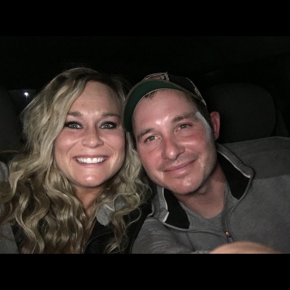 Meet your Posher, Sara - Picture 4 of 4