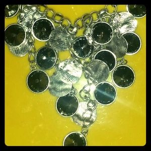 Necklace ans Earrings Set