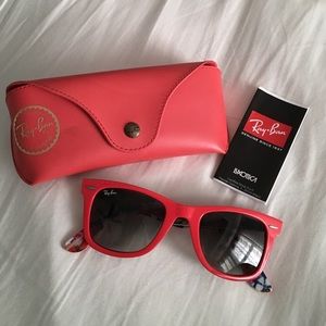 Ray Ban Wayfarer Sunglasses