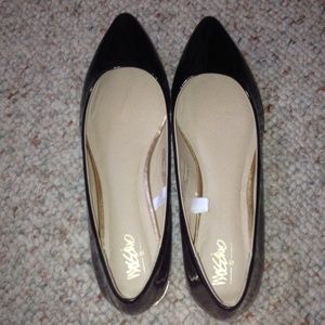 Mossimo Shiny Black Flats