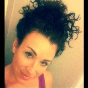 Meet your Posher, Brooke