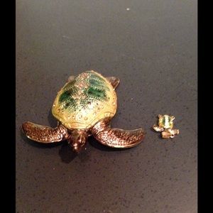 Sea turtle box with baby necklace charm.