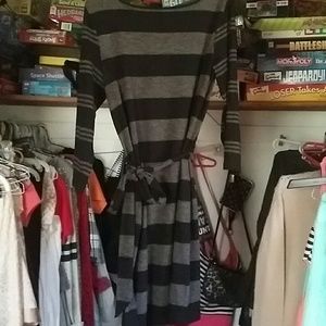 Perfect holiday dress ready to wear.