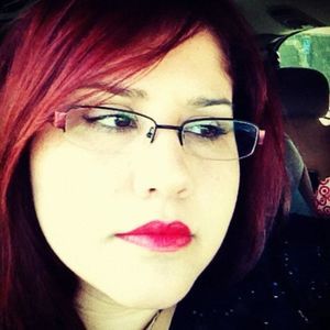 Meet your Posher, Kasandra