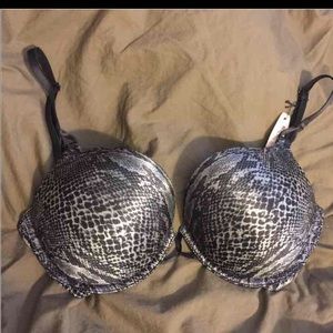 Victoria Secret Miraculous 36 D NWT