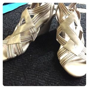 Open toed beige wedges